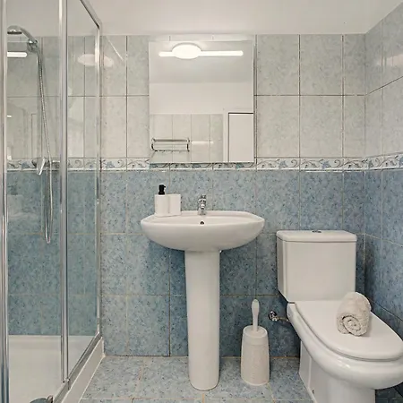Casa Da Costa * São Vicente