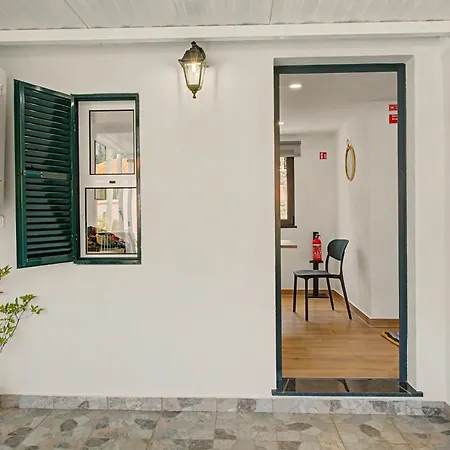 Casa Da Costa * São Vicente