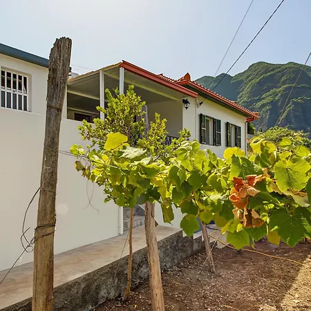 Casa de Férias Casa Da Costa São Vicente